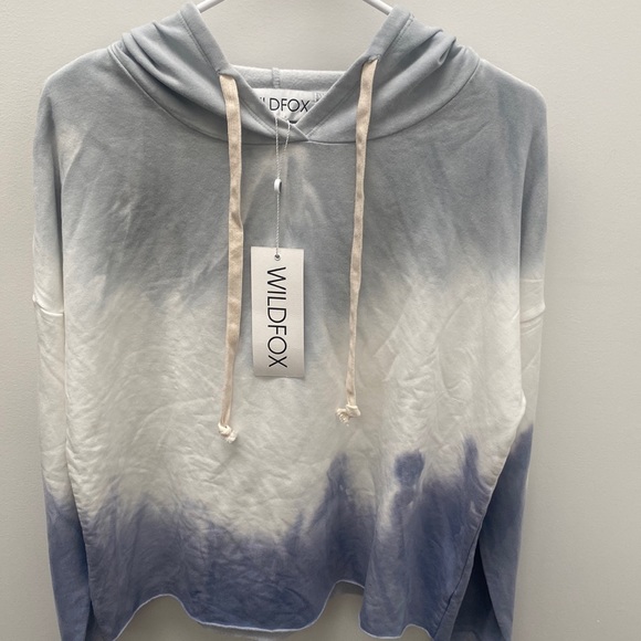 NWT 🩵 Wildfox Raw Hem Crop Hoodie. Medium. - Picture 5 of 9